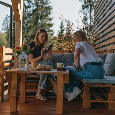Woodbox Apartment *